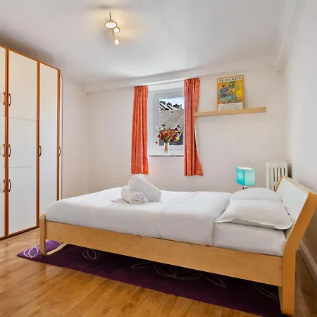 Cozy Townhome Near City Center Free Parking & Wi-fi Holiday home Luxembourg