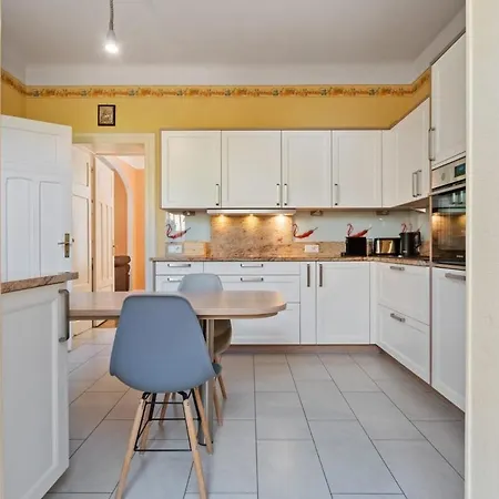 Cozy Townhome Near City Center Free Parking & Wi-fi Holiday home Luxembourg