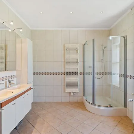 Cozy Townhome Near City Center Free Parking & Wi-fi Luxembourg